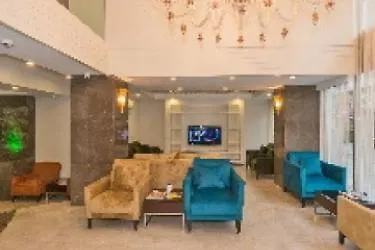 Hotel Bisetun