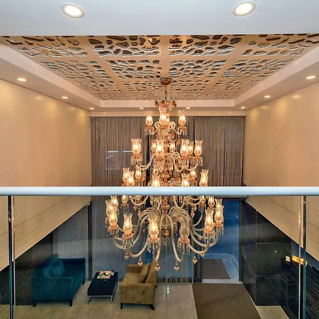Bisetun Hotel 4*