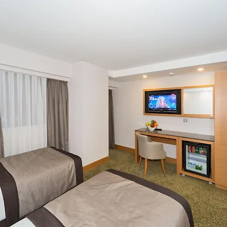 Ξενοδοχείο Bisetun