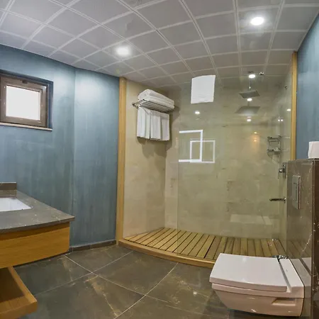 Bisetun Κωνσταντινούπολη