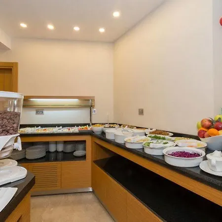 Hotel Bisetun
